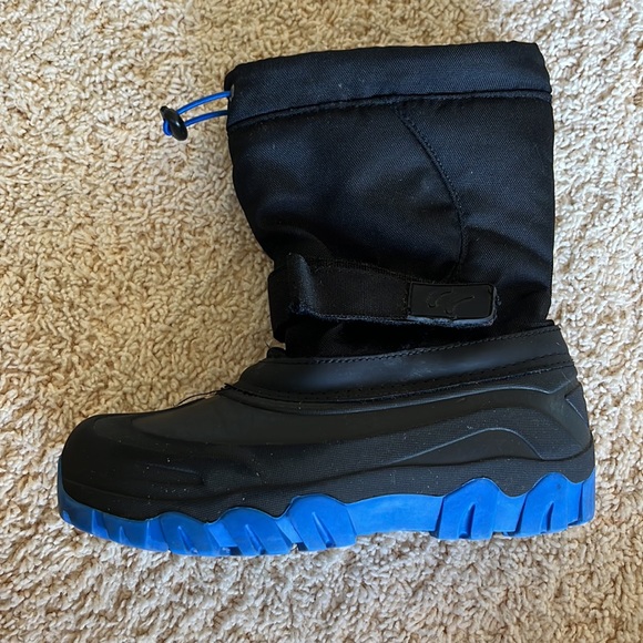 Snow boots - Picture 3 of 7